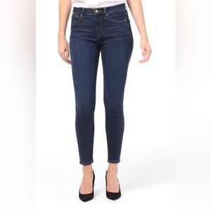 NWT J. Crew 9" mid-rise toothpick jean in Point Lake wash Size 30 Tall